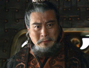 四世三公的袁绍为何败给曹操？真相是什么?
