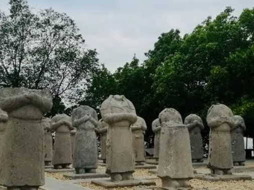 揭秘历史的面纱：《六十一蕃臣像》的发现之旅