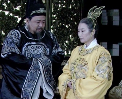 武则天与狄仁杰：信任的桥梁