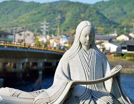 紫式部英文名：Murasaki Shikibu——跨越千年的文学符号
