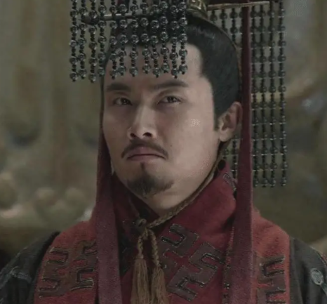帝王权术下的生存智慧：曹丕不杀汉献帝的深层逻辑